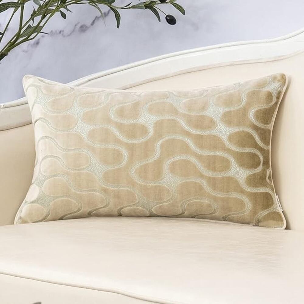 NEW Yangest Beige Velvet Throw Pillow Cover 20 x 12 inches